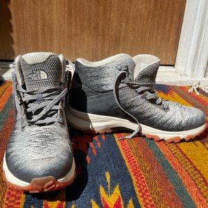 Northface Women’s Ultra Fastpack IV Mid FUTURELIGHT™ Boots size 11 ($169 retail)